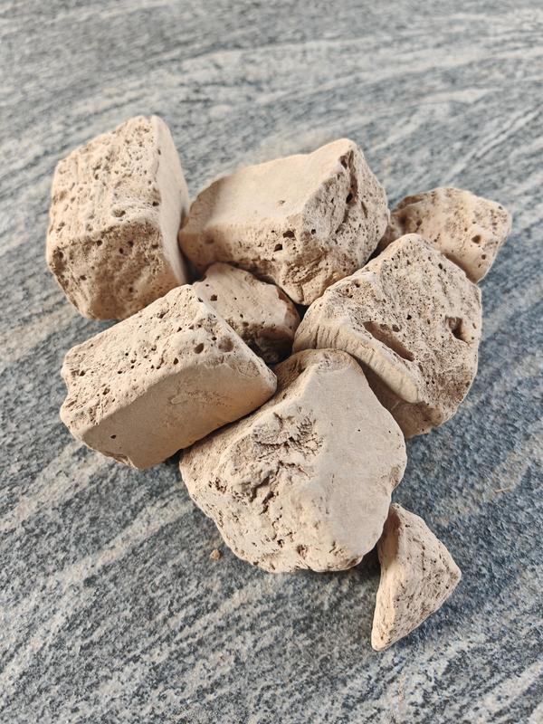 clay Edible Yellow-Brown Clay Chunks 100% Natural Zero Additives Food & Cosmetic Grade Gently Adhesive 4oz 113g for Versatile Uses Art Crafts