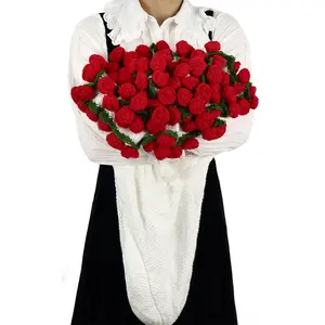 Crocheted flower bouquet blanket, handmade rose blanket, round floral pattern, soft and romantic, a perfect gift for mom, girlfriend, wife, for birthdays, weddings, home decor, bed, sofa, etc. - Finished product