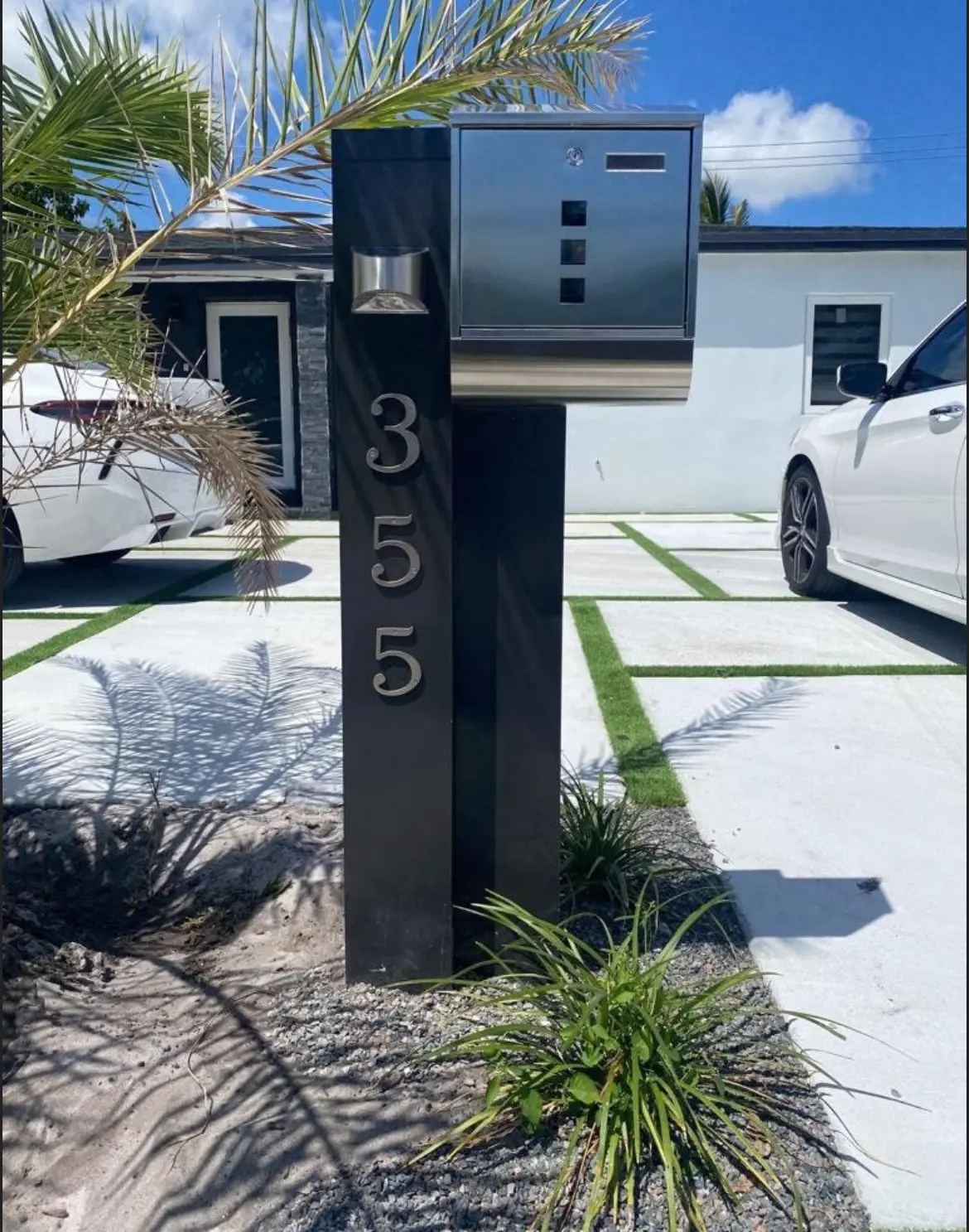 Modern Aluminum Mailbox for Home Contemporary Fresh Design Sea & Ocean Resistant Efficient Mailbox Stand Enhances Home Beauty Model 355
