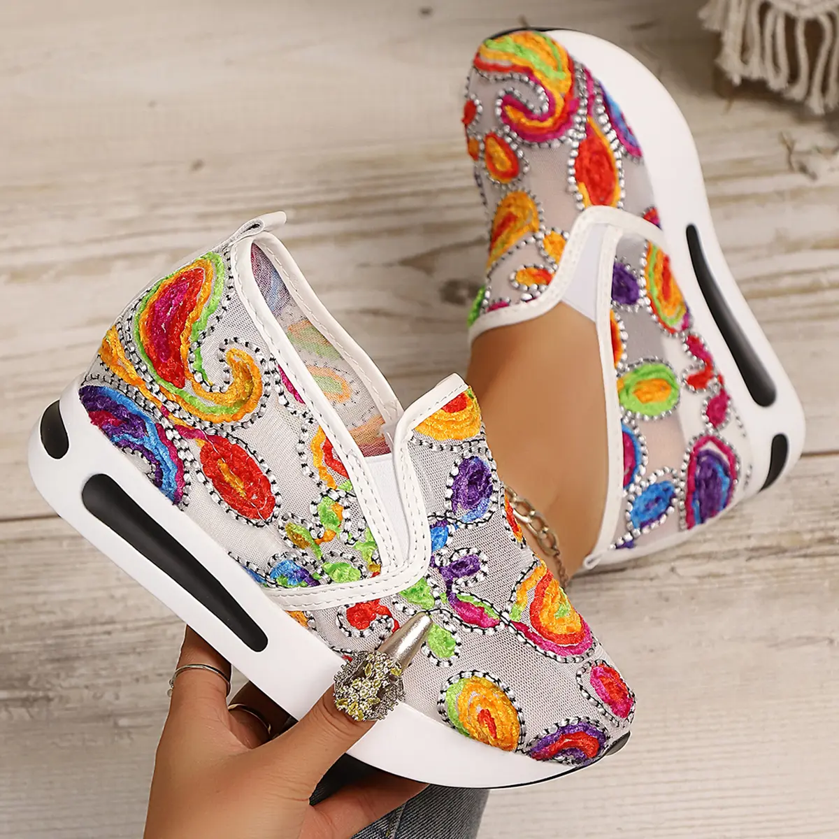 Women's Fashion Embroidered Mesh Sneakers with Colorful Paisley Design and Rhinestone Accents Versatile Stylish Shoes for Everyday Wear