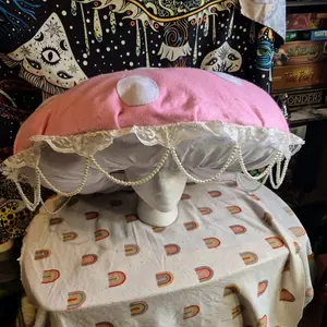 Pink felt mushroom hat. perfect for Renaissance faire, parties, halloween, and any other special event. handmade mushroo. hat one size fits most