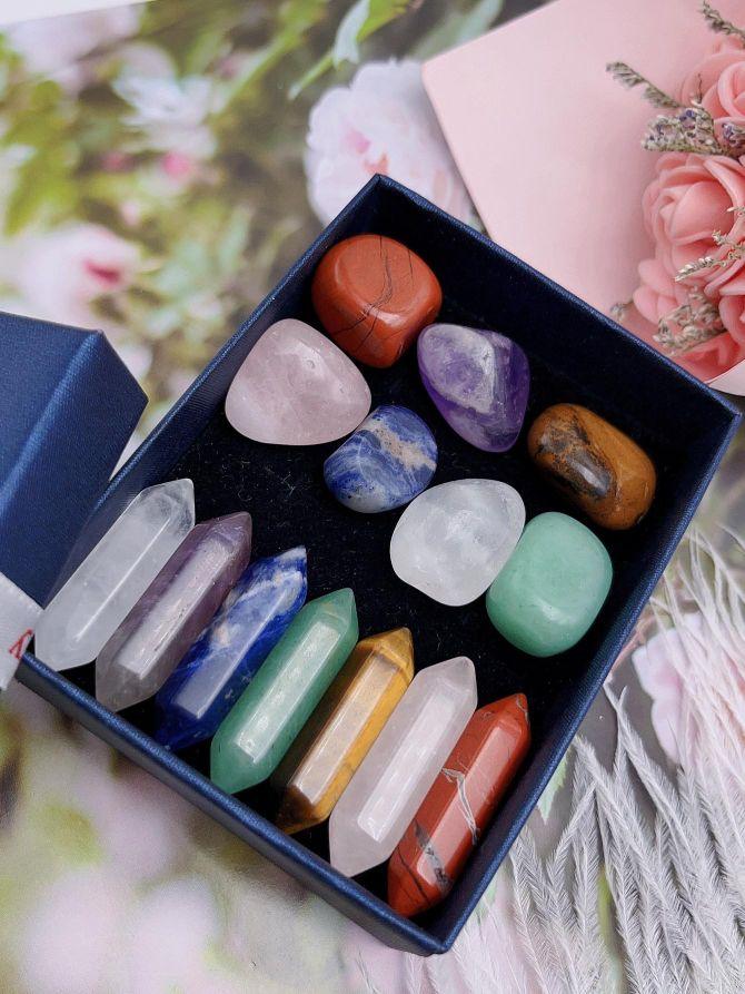 Chakra Crystal Healing Energy 14pcs - Natural Stone Gift Set with Various Colors