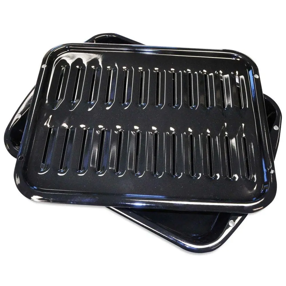 Broiler Pan; This porcelain black broiler pan and grid are designed to drain excess juices while preventing splatter during cooking. The durable porcelain coating makes cleanup fast and easy after every use.