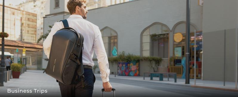 VOLLYC Vacuum Bags with a Rechargeable Cordless Air Pump 15-Pack Vacuum Seal Bags for Travel & Home Storage, Space-Saving Compression Bags for Luggage and Suitcases in Multiple Travel Sizes Organiser