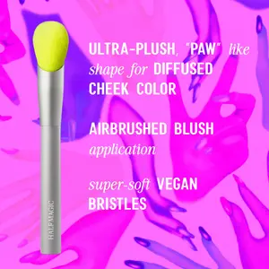 BABY PAW | Synthetic Blush Brush for Soft Blur Application