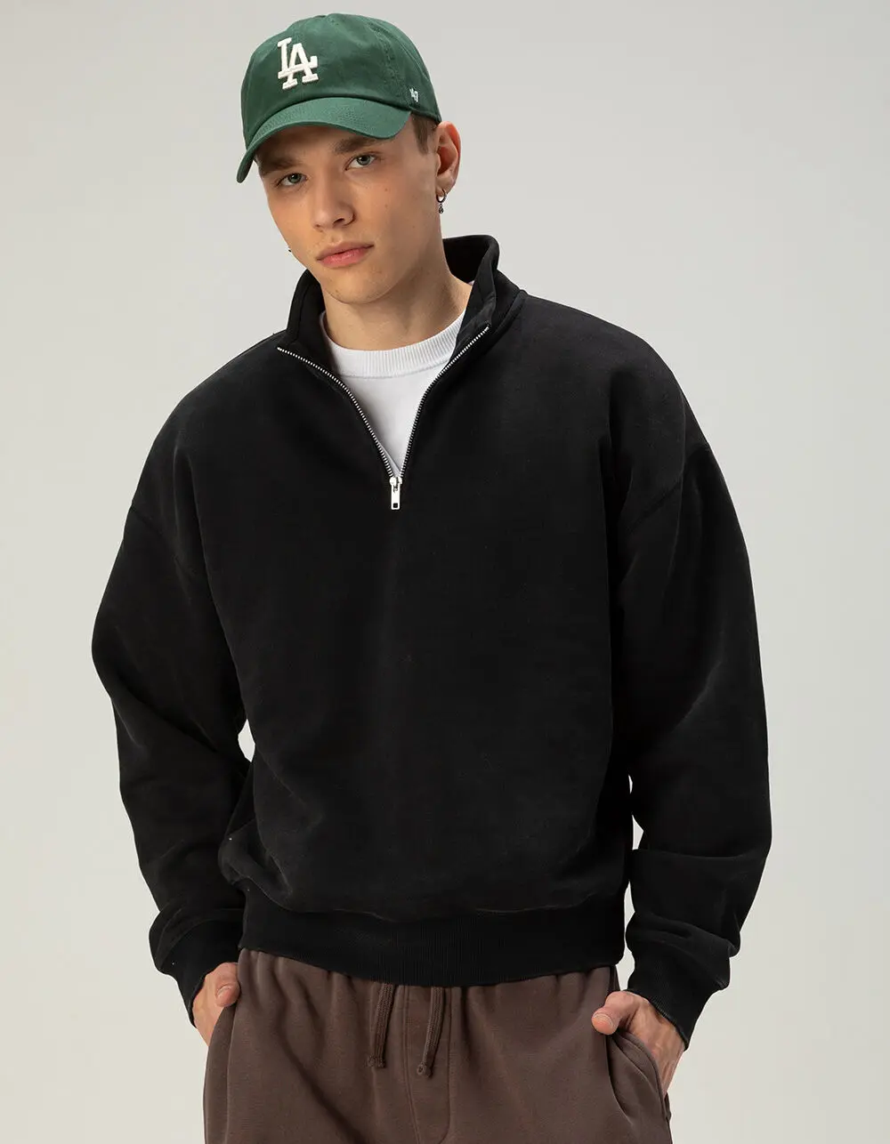 RSQ Mens Quarter Zip Oversized Sweatshirt