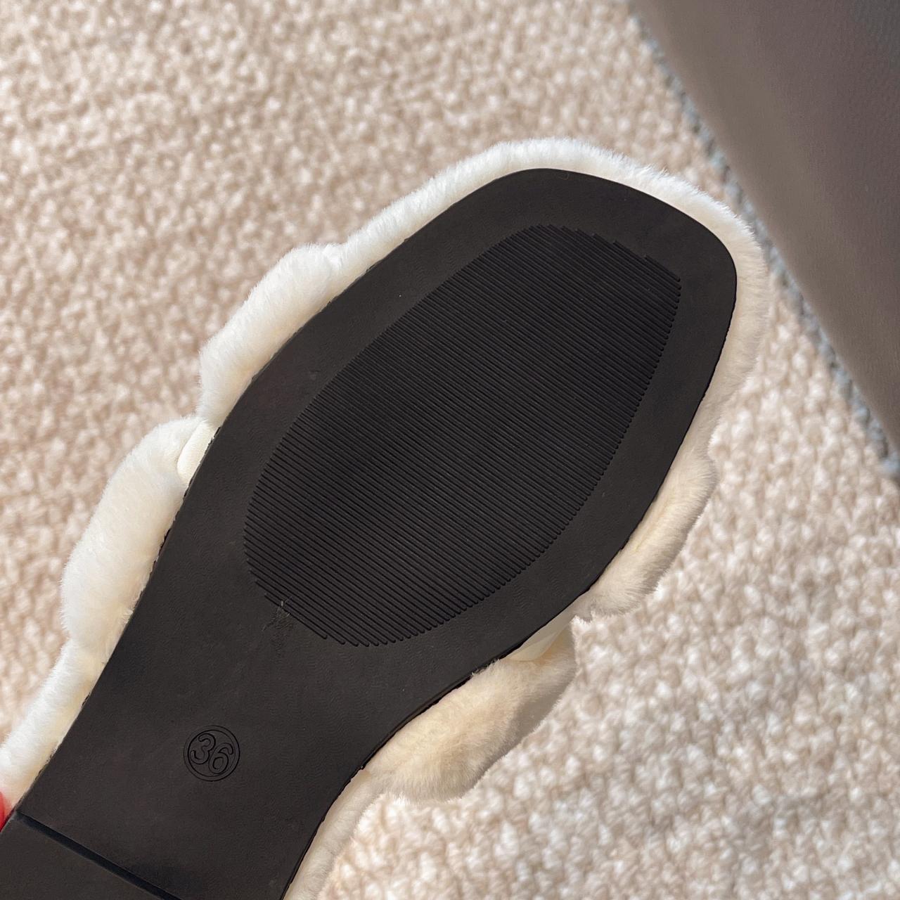 Women's Fuzzy Fashion Slippers w/ Metal Buckle SpringStatements