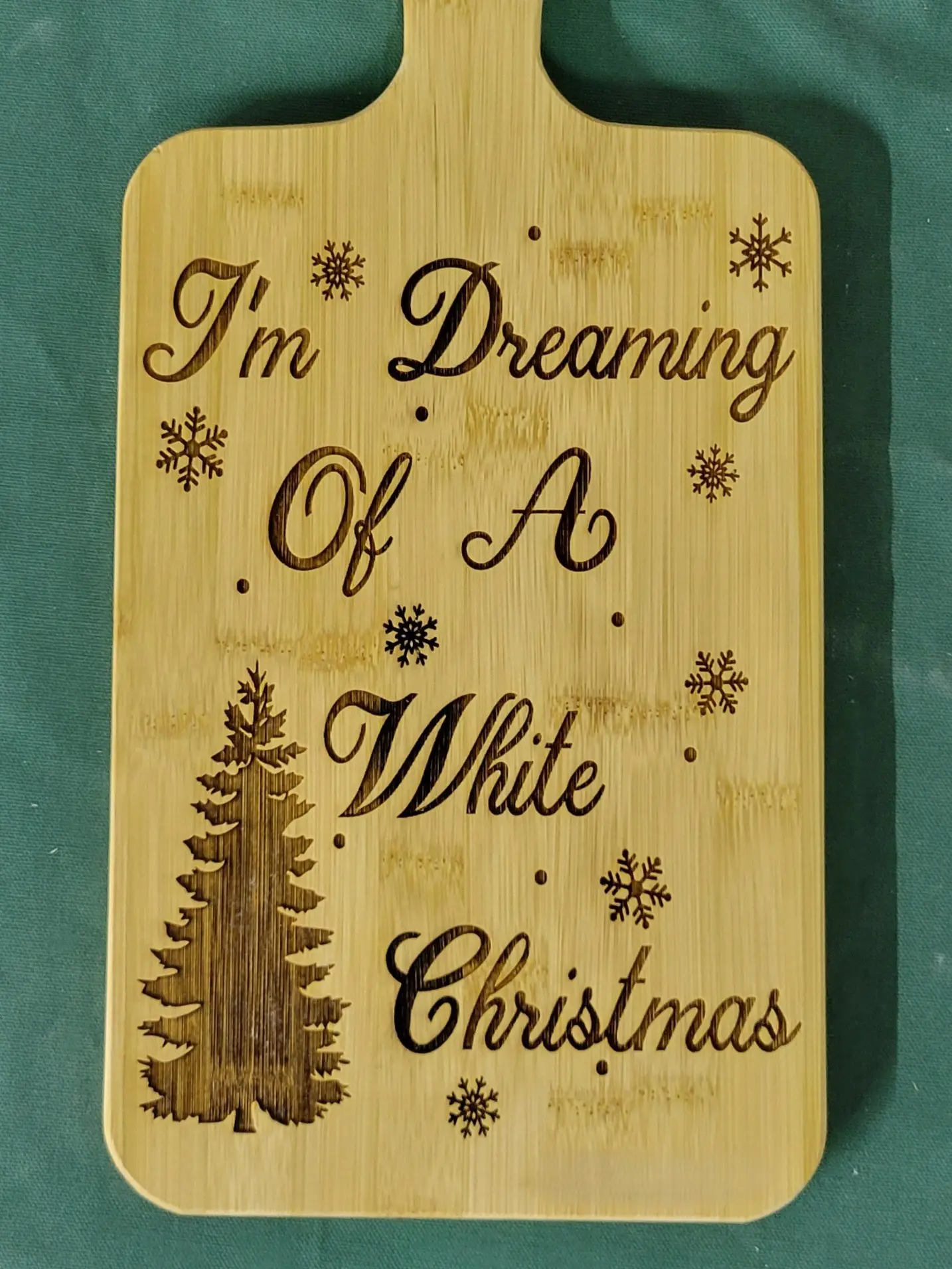Laser Engraved "I'm Dreaming of a White Christmas" Bamboo Chopping Board, Kitchen Essential Cutting Board