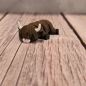 Highland Cow keychain