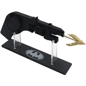 DC Comics - Batman 1989 - Grapple Launcher Scaled Prop Replica  [Collectible Figurine/Statue/Bust] figurine/statue, Collectible