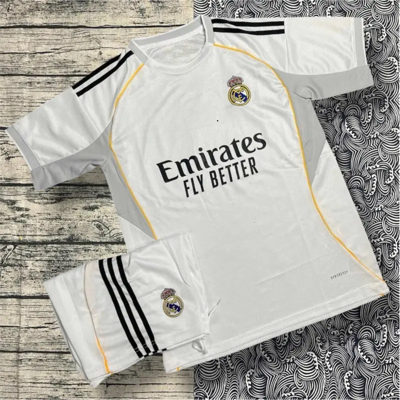 High-quality Real Madrid football kit for the 2025/26 season - New design - Real Madrid home and away jerseys for professional matches in 2025.