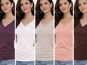 Essential Everyday Tee V neck
