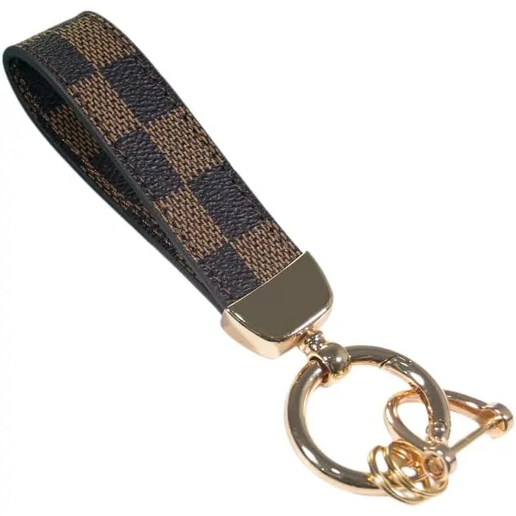 Leather Print Keychain ，Universal Keychain Leather Keychain， Car Keychain Car Metal Horseshoe Shape Keychain