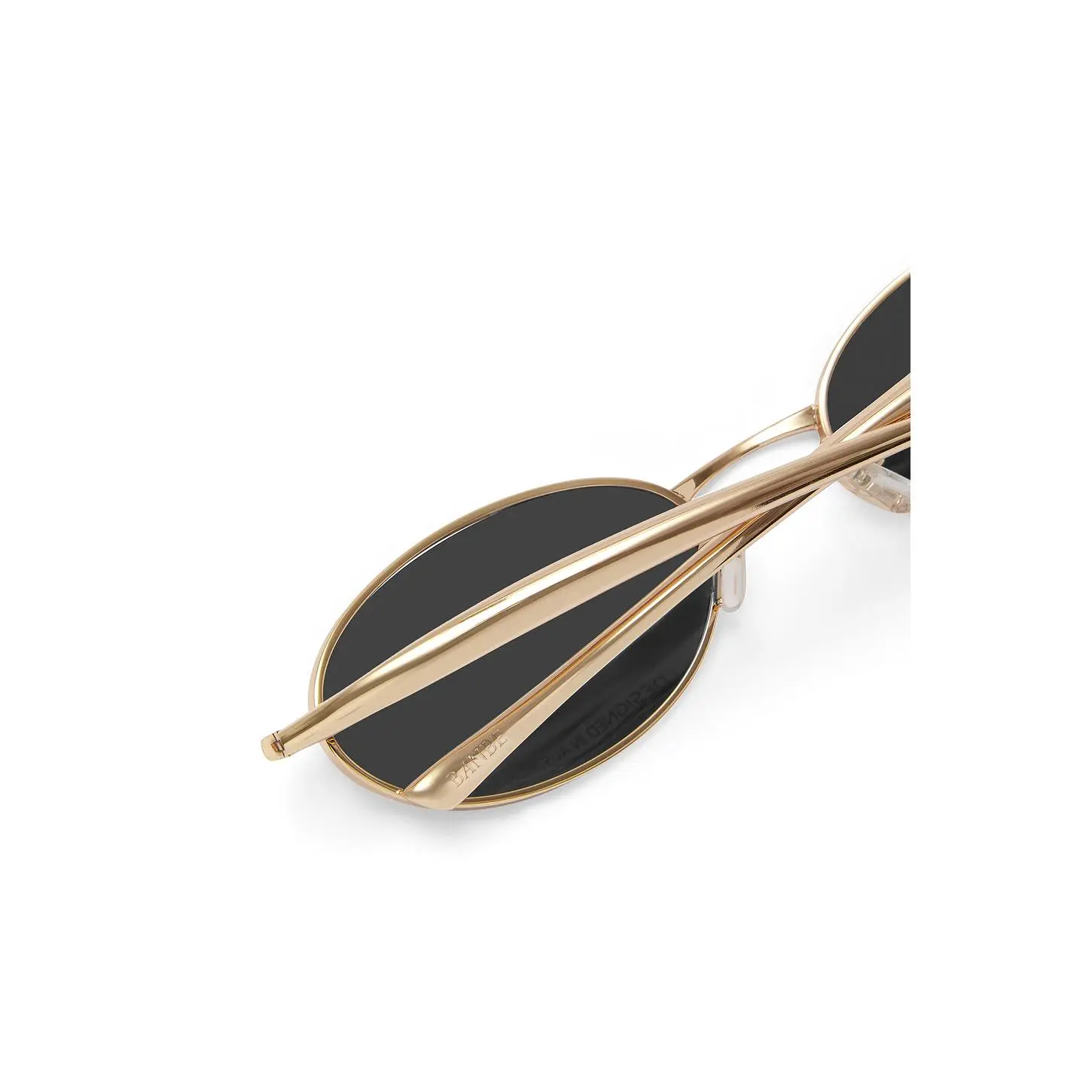 Banbe The Cruz Sunglasses in Gold & Smoke Cruz Satin Gold | Square Metal Sunglasses | Ace & Tate main image 4