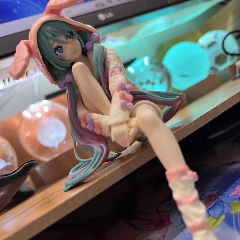Hatsune Miku Desktop Cute Action Figure Tale Wonderland Miku Puss in Boots Anime Figurine Kawaii Girl Model Toy Adorable Decor A