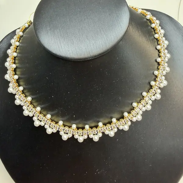 Pearl & Diamond Jewelry Making Kit for Beginners & Enthusiasts - Versatile Materials for Necklaces & Bracelets - Cost-Effective & Easy to Use