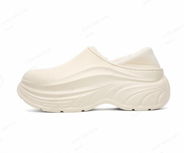 Warm Slip-Resistant & Waterproof Work Shoes for Women Easy On/Off Casual Home Footwear Gift Idea Black SlipOn Shoes Ideal for Daily Wear