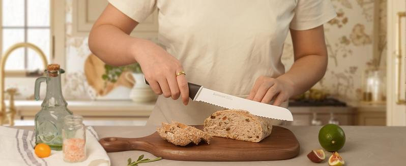 Astercook 14-Piece Kitchen Knife Set with Knife Block & Sharpener, Ceramic Coated Stainless Steel, Dishwasher Safe, Modern Home Cooking Cutting Carve