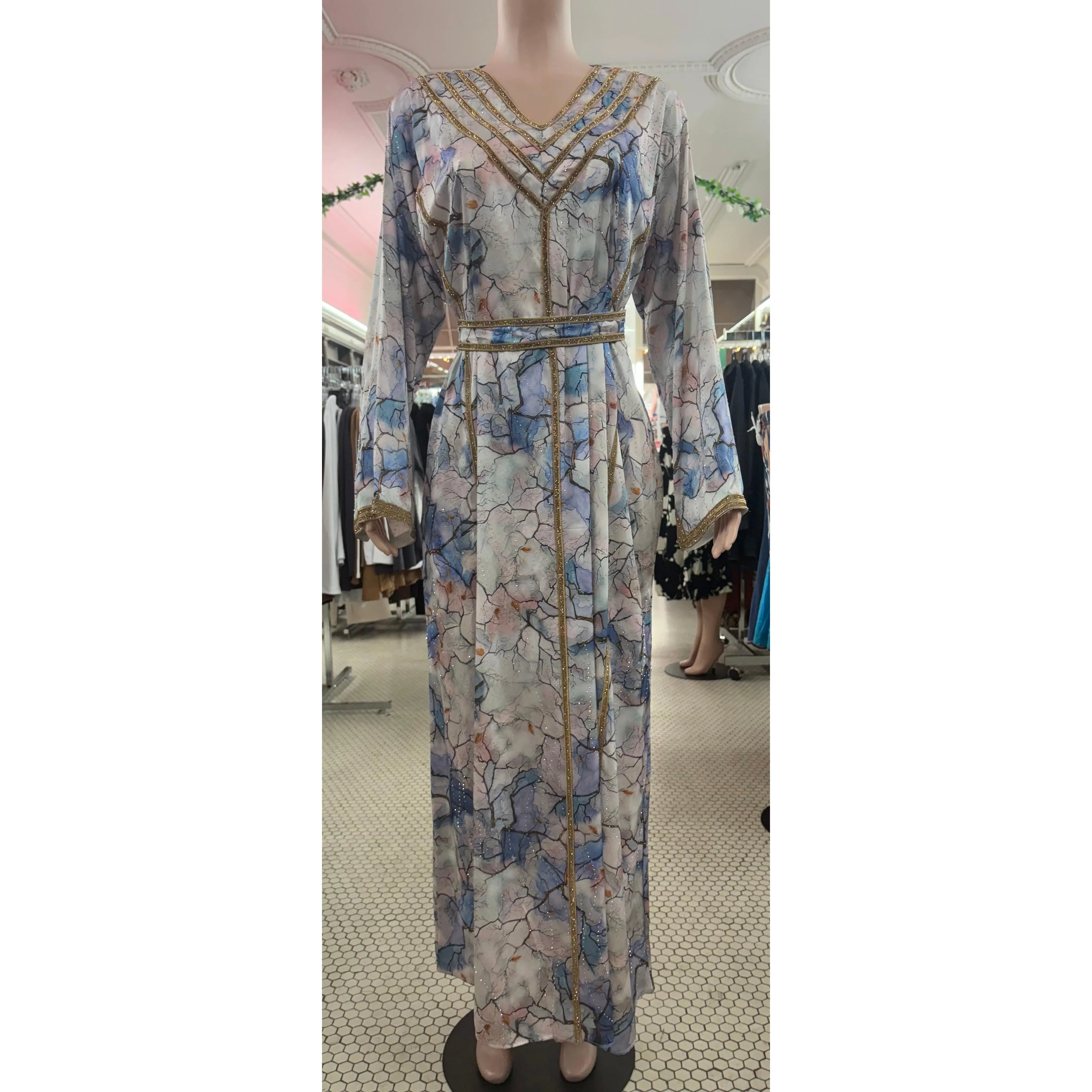 Women's mukhawar
