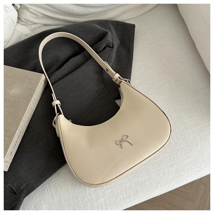 Shoulder Bag for Women, Hobo Handbags Trendy Y2K Purses Patent Leather Clutch Bag Cute Bow Purse  crescent  bag brown  purse