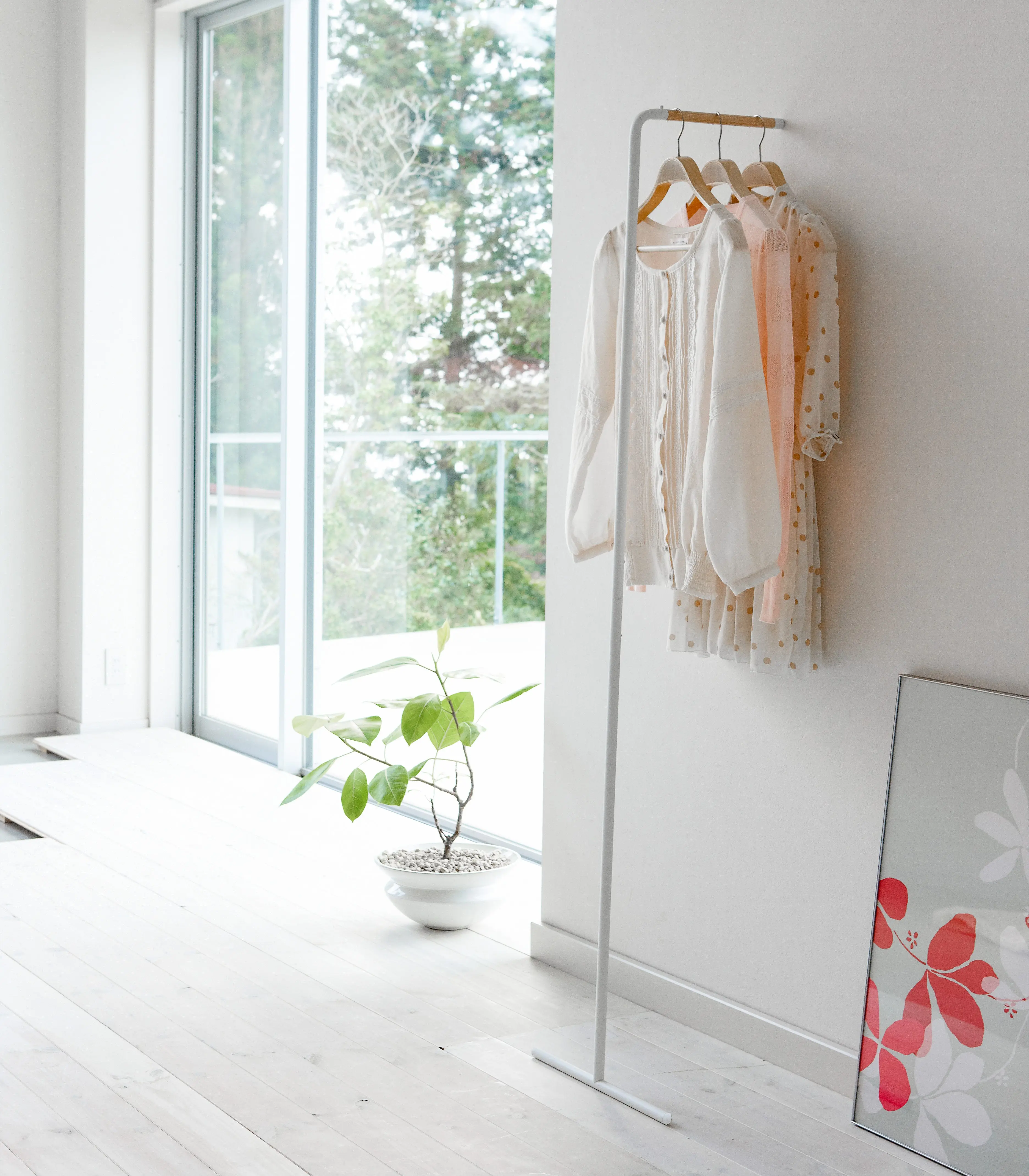 Modern Entryway Leaning Coat Rack (63" H) - Steel, Metal, Portable, Stand-Alone Indoor Furniture Coat Rack, Entryway Coat Rack