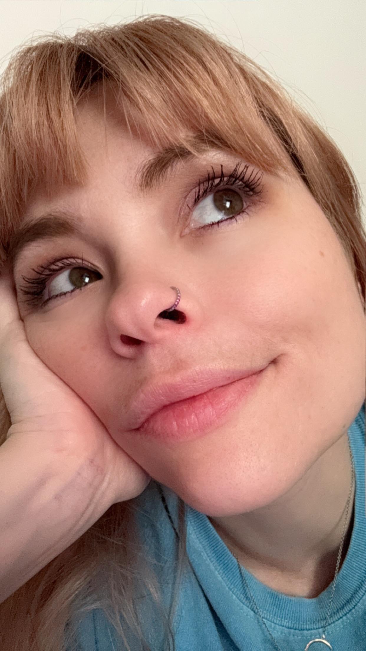 OUFER 20G Micro Gem CZ Hinged Nose Nostril Piercing Hoop Ring 316L Stainless Steel Body Jewelry Black Purple Pink Green Blue Inner Diameter 5mm-12mm Artificial Zircon