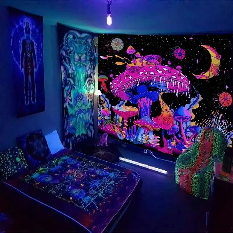 Fluorescent Mushroom Print Tapestry, UV Black Light Home Decor Posters Tapestry, Glow In The Dark Wall Hanging for Living Room, Bedroom Accessories, Summer Gift
