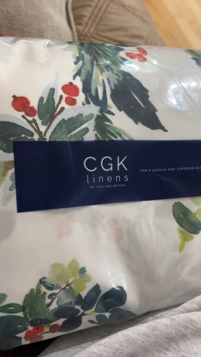 Item: Wreaths, Queen