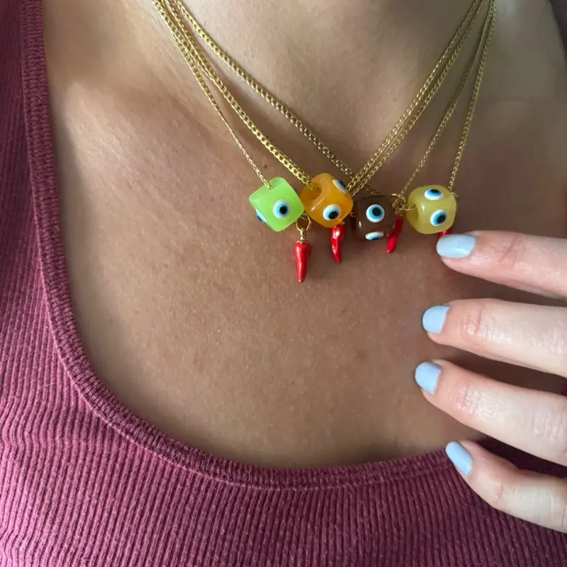 Spicy chain necklace