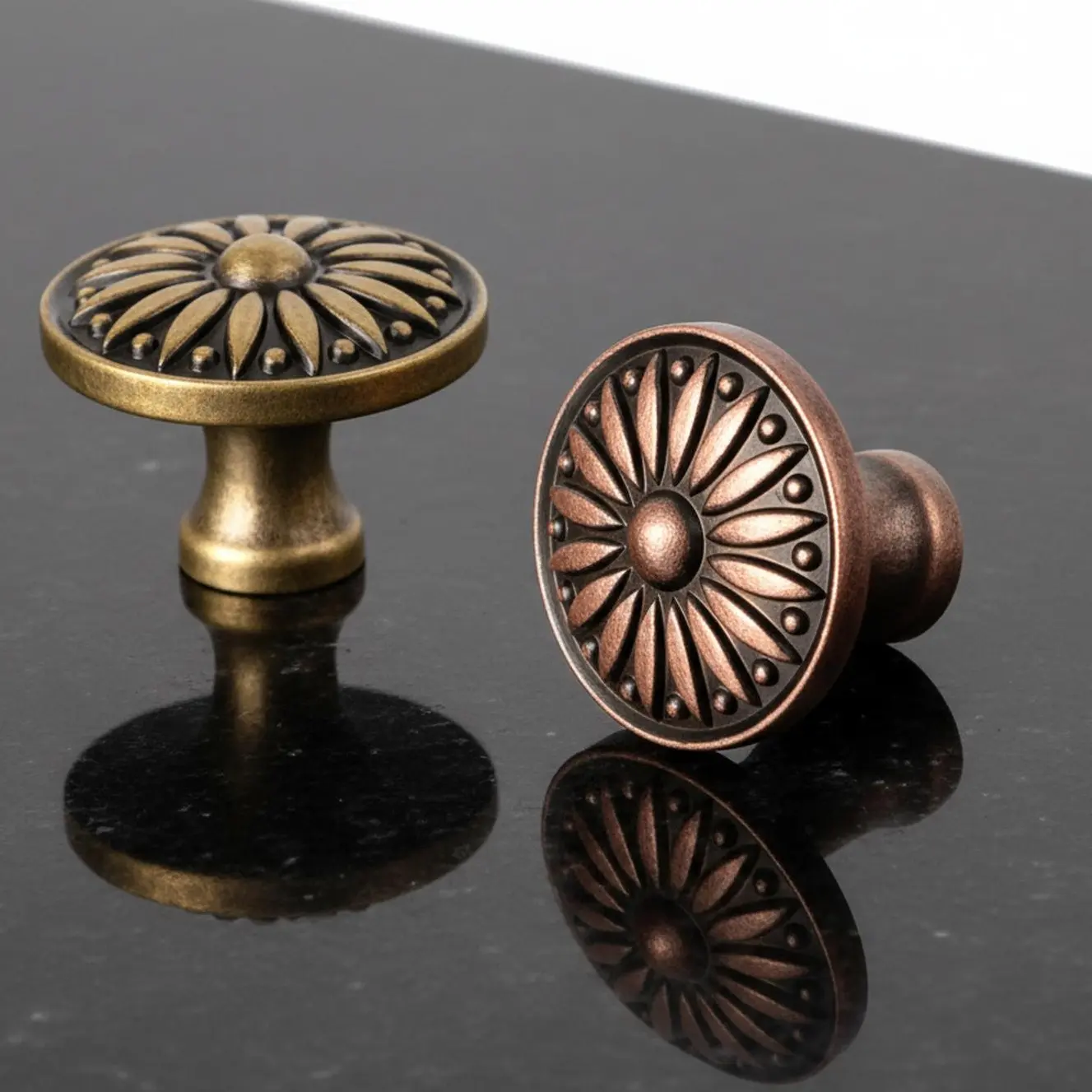 Vintage Antique Brass Sunburst Knob Set (6-Pack) - Ornate Floral Design, Distressed Finish, Vintage Charm, Versatile Use for Kitchen Drawers, Doors