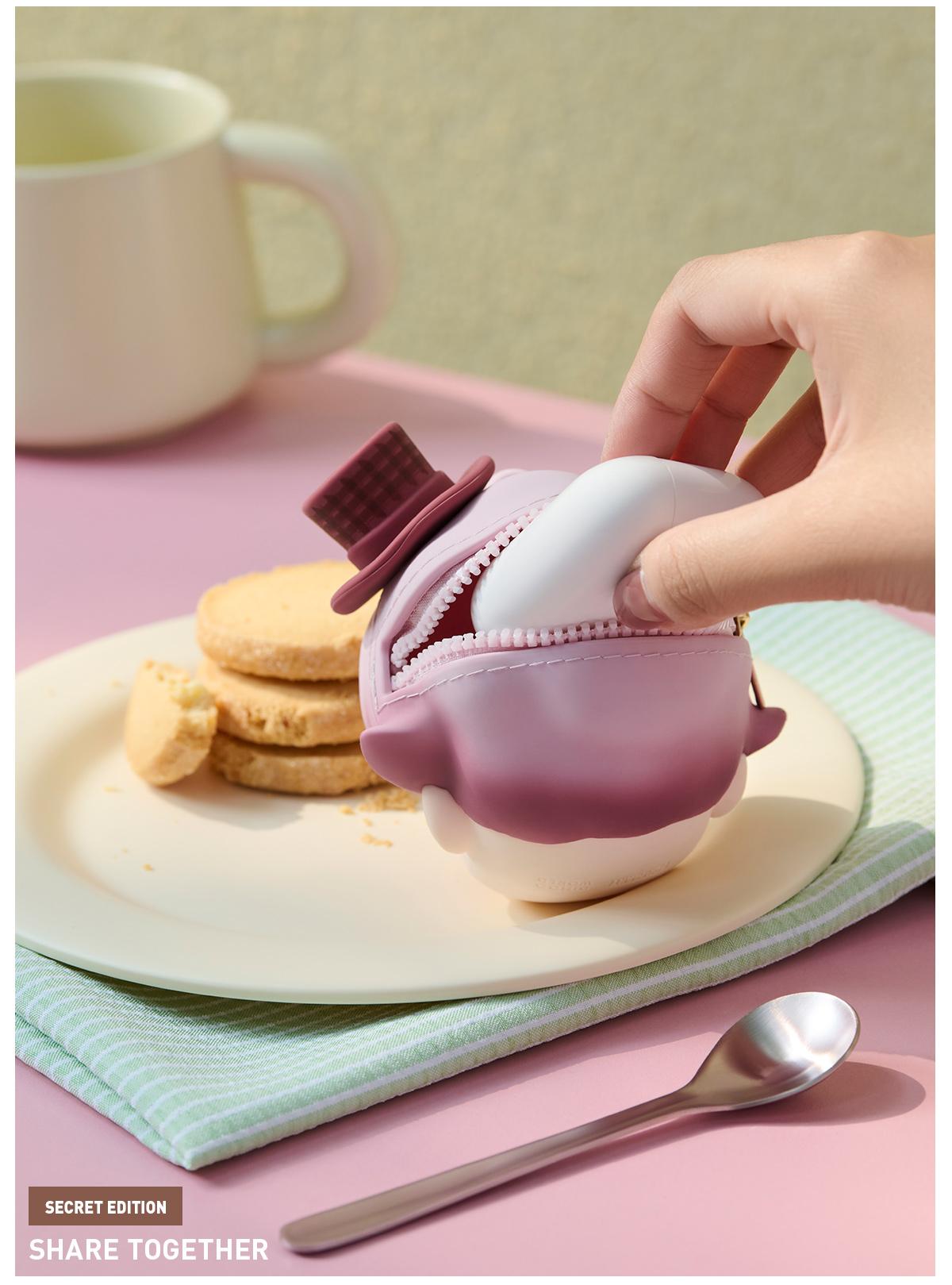 DIMOO Crush on Coffee Series-Earphone Case Blind Box