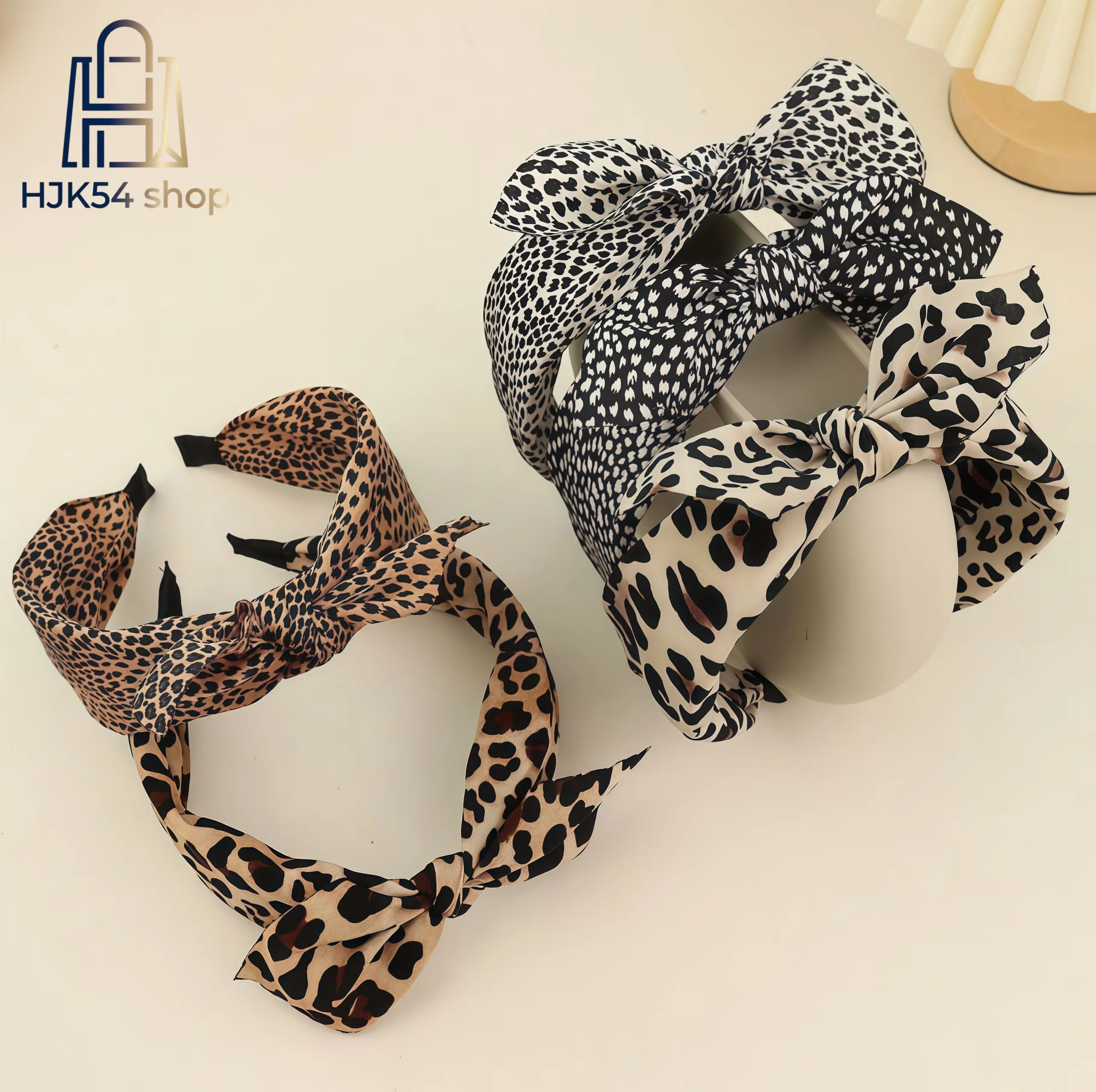 4 PCS Leopard Print Headbands for Women, Soft Fabric with Vintage Bow Decor, Wide Non-Slip Hair Securing Bands for Daily Wear & Makeup, Animals, Heatless Hairstyle, Fashion, Wide Hoop, Accessory Kit Headbands, Headband Accessory, Accessories Kit Headbands