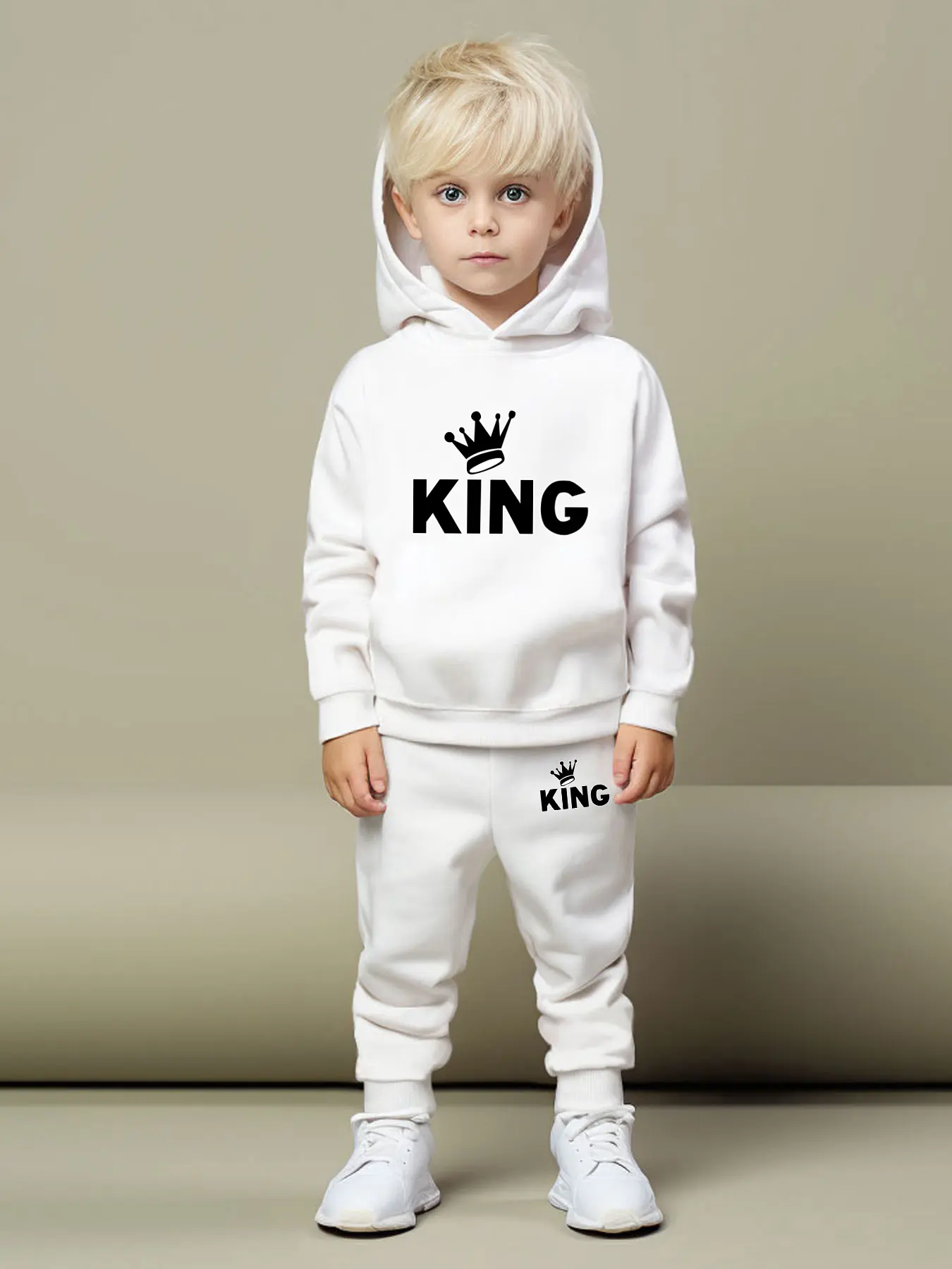 Boys' Casual Fashion Two-Piece Set, Husky Boy Clothes, Cartoon Crown Letter Print Hooded Long Sleeve Pants, Fitted All Seasons, Random Print Set, Sweat Set, Graphic Print Set