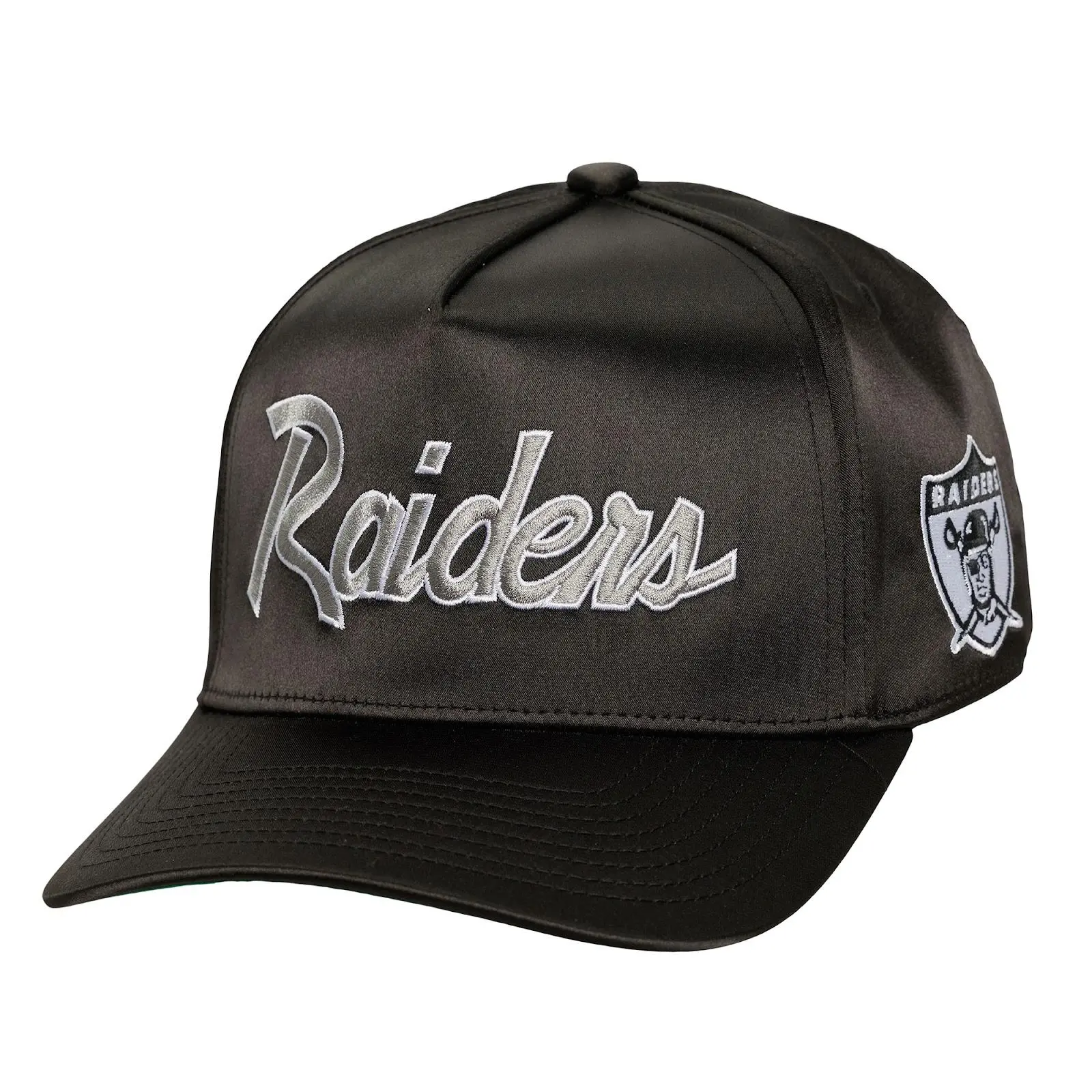 Oakland Raiders Black Gridiron Classics Satin Script Pro Pinch Snapback Hat, Casual Cotton Graphic Design, Machine Washable, Regular Fit