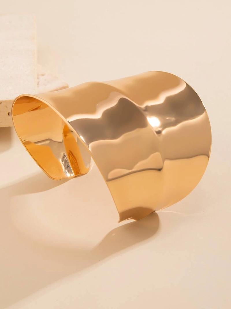 LikeMyChoice Sleek Gold Wide Cuff Bracelet with Bold Hammered Texture Lightweight Minimalist Design for Everyday & Special Occasions Stylish Accessory