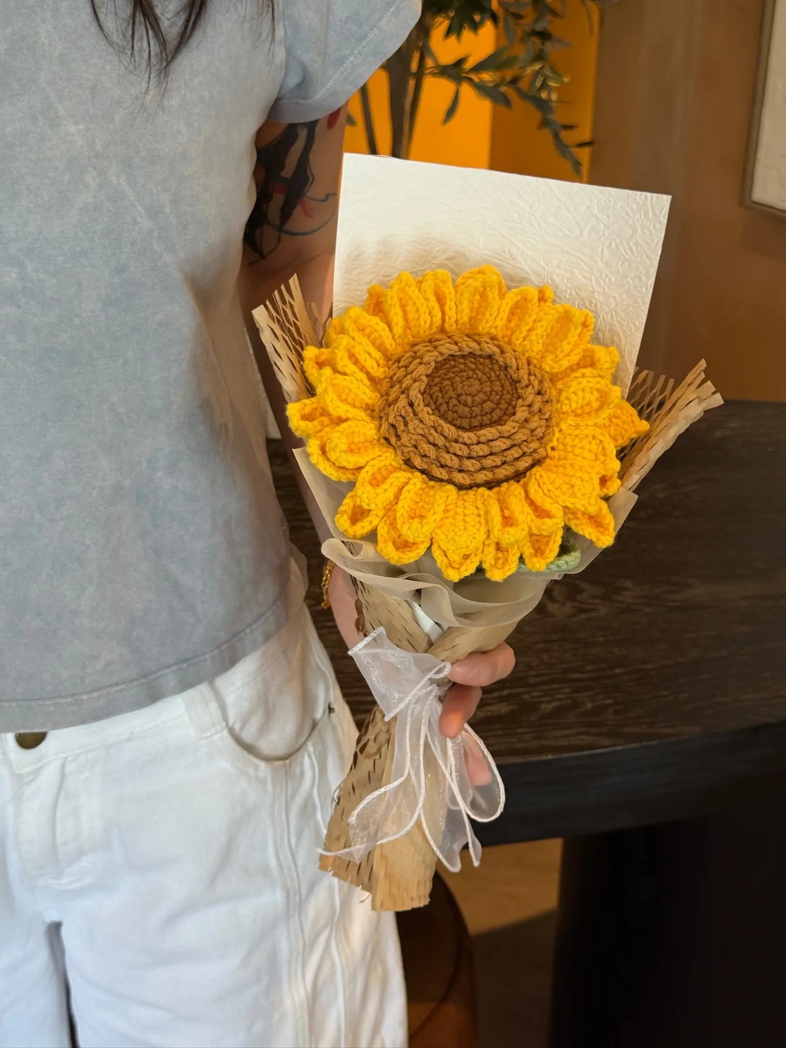 Unisex 1-Piece Cotton Yarn Handmade Crochet Sunflower Bouquet - 12 in Happy Birthday Gift, Desk Decor, Home & Festive Party Supplies
