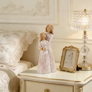 Mother and Daughter Hugging Statue, Willow Tree Mom and Daughter Figurine, Suitable for Living Rooms, Bedrooms Indoor Decor, Mother's Day, Perfect for Family Souvenirs, Birthday Gifts and Room Decor