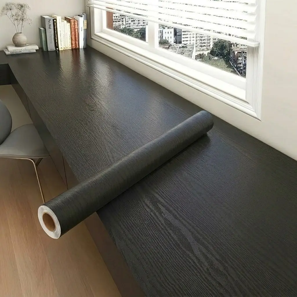 Black Wood-Grain Peel-and-Stick Wallpaper, Waterproof Self-Adhesive Thickened Vinyl Contact Paper for Living Room Walls, Countertops, Cabinets and Desks, Easy-to-Clean Decorative Film, Kitchen Wallpaper Peel and Stick