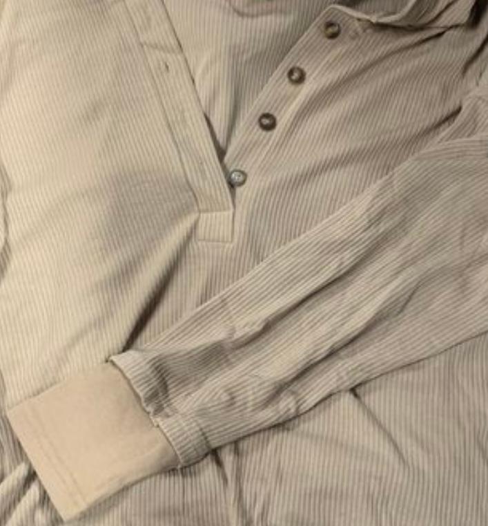 PRETTYGARDEN Womens Fashion Long Sleeve Hoodie Oversized Button Up V Neck Sweatshirt Side Slit Casual Pullover Tops for Fall Cozy Goals