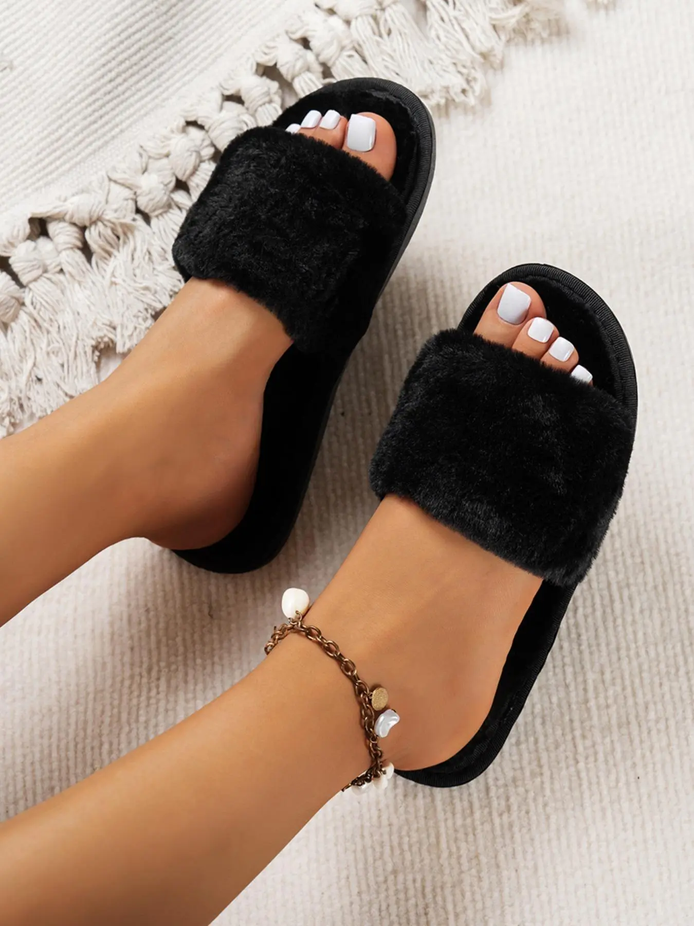 Women's Fluffy Plush Slide Slippers, Soft Cozy One-Strap, Warm Indoor & Outdoor Use, Fall & Winter