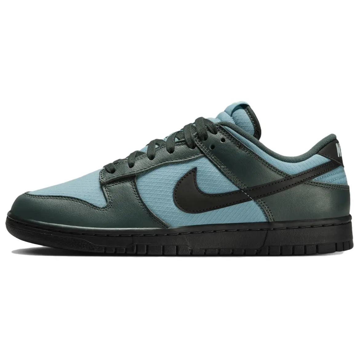 Nike Dunk Low SE Athletic Sneaker - Vintage Green Denim Turquoise Sports Footwear, Men's/Women's Sports Shoe