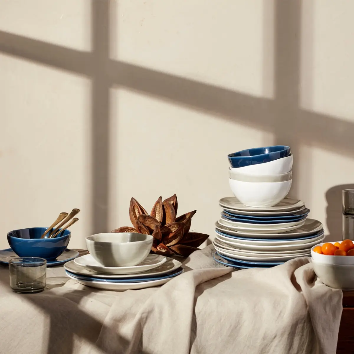 Lenox 894887 Bay Colors Blue Dinnerware Set - 12-Piece, for Everyday Use