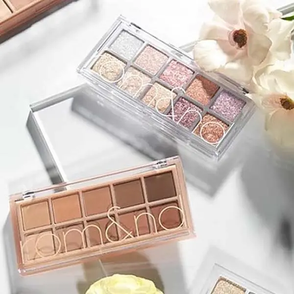 [Rom&nd] Secret Garden Eyeshadow Palette - 9 Colors for Accents & Layering, Matted Formula, Long-Lasting, Beige Shades, Perfect for Daily Wear