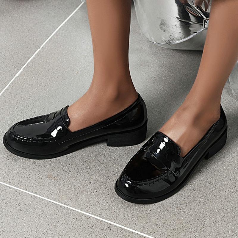 Women's Chunky Heel Platform Mary JanesCoquette Aesthetic Round Toe Pumps in PatentLeather for Casual Wear Solid color Simply wear Oxford shoes  Loafers Footwear Girl