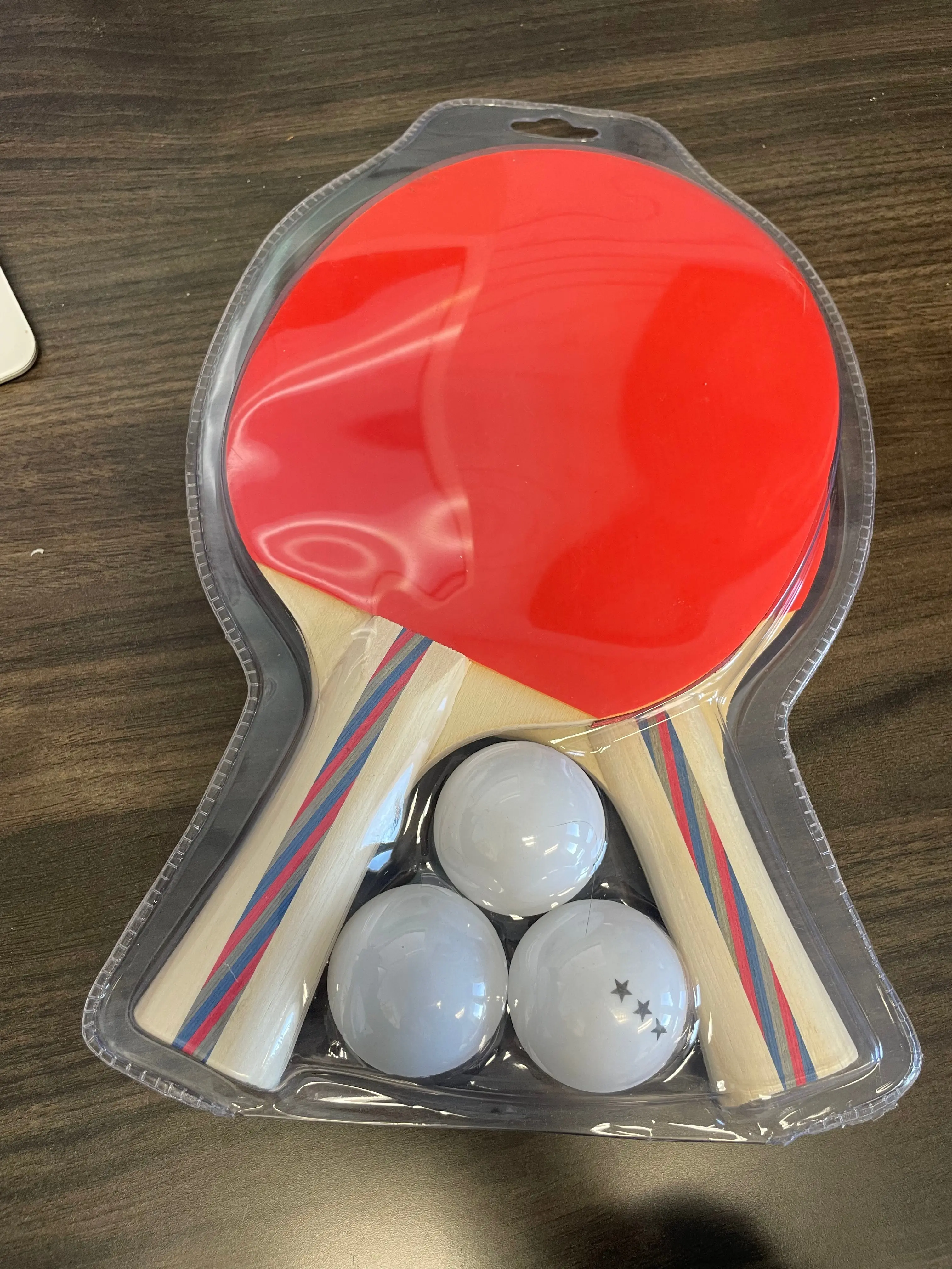 Table Tennis Set for 2 Players, Complete Ping Pong Kit Includes 2 Classic Red and Black Paddles and 3 White Balls for Practice, Includes Balls