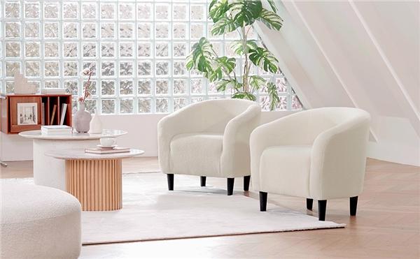 Yaheetech Barrel Chair, Furry Accent Chair with Soft Padded Armrest, Fuzzy Club Chair for Living Room/Bedroom/Reading Room/Guestroom