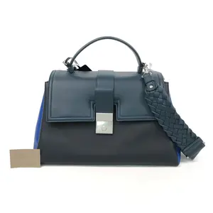 Pre-owned Bottega Veneta Lambskin Shoulder Bags 11.81'' R4239 Shoulder Bag C1363172876 0406 T4 Zoe