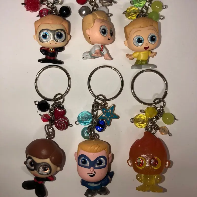 The Incredibles characters doorables keychains The Incredibles characters doorables keychains