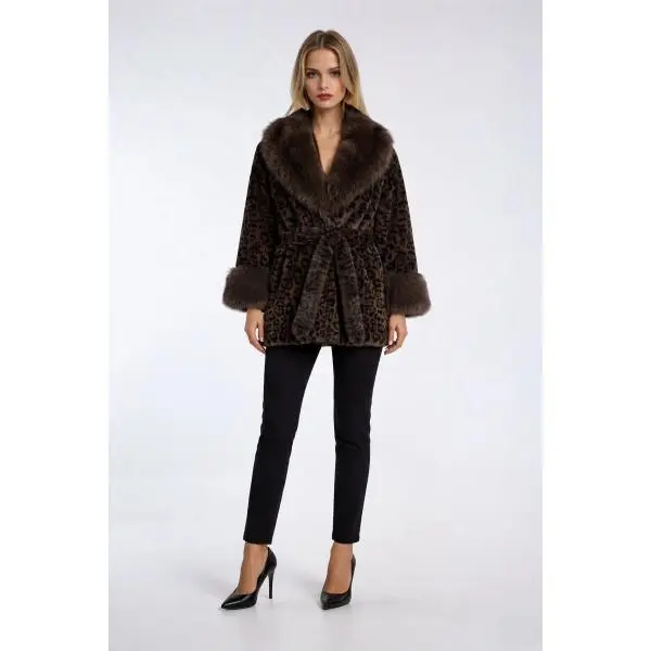 Forever 21 Women's Leopard Print Faux Fur Coat, Casual V-Neck Long Sleeve Statement Jacket with Tie-Waist, Longsleeves, Multi, Bold Leopard Look