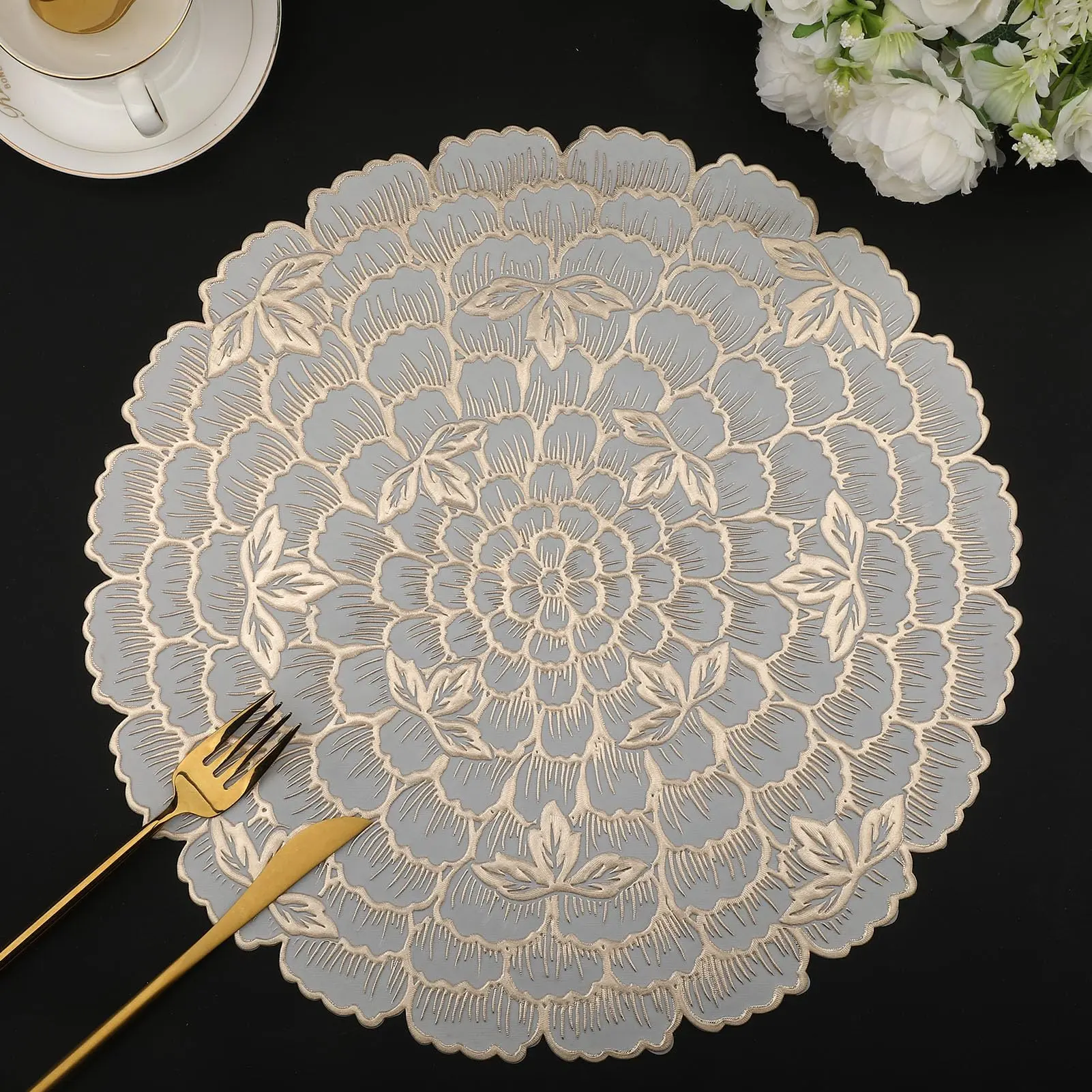 Gold Flower Placemats 6 Counts Pressed Vinyl Plastic Table Mats Washable Heat-resistant Non-Slip Table Placemat Bulk for Dinning Table Kitchen Wedding Party Table Decor 15 Inch